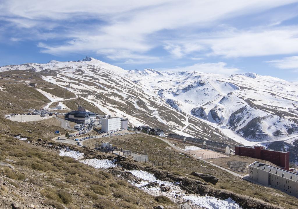 Albergue Inturjoven Sierra Nevada Exteriér fotografie
